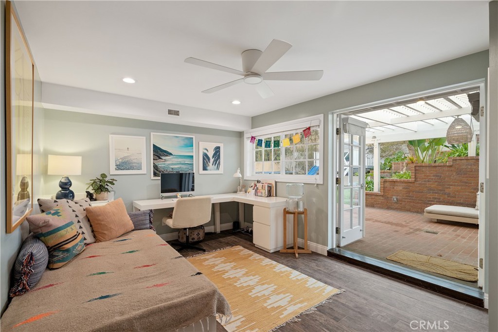 1006 Ave H Redondo Beach, CA 90277 - Photo 74 of 75