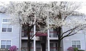 $230,000 | 18535 Boysenberry Drive, Unit 220, Gaithersburg, MD 20879