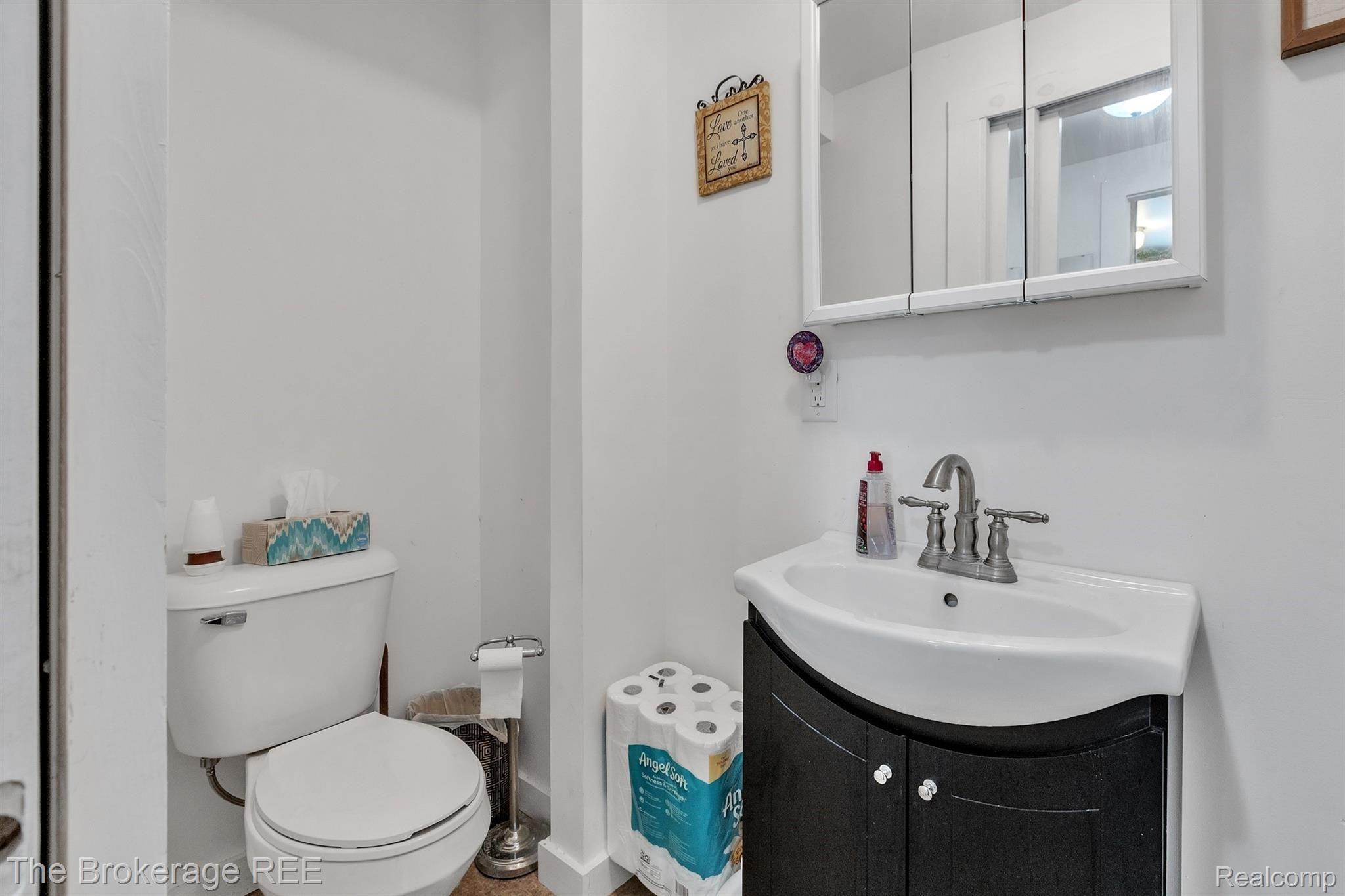 4080 Barnes Road Millington, MI 48746 - Photo 14 of 22 Half Bath