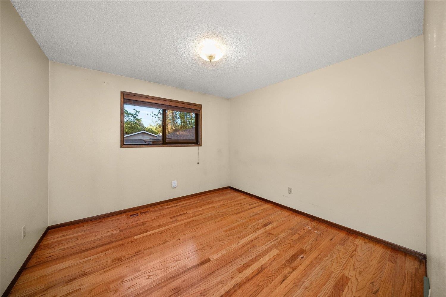 5209 West Myrtlewood Court Spokane, WA 99208 - Photo 15 of 40