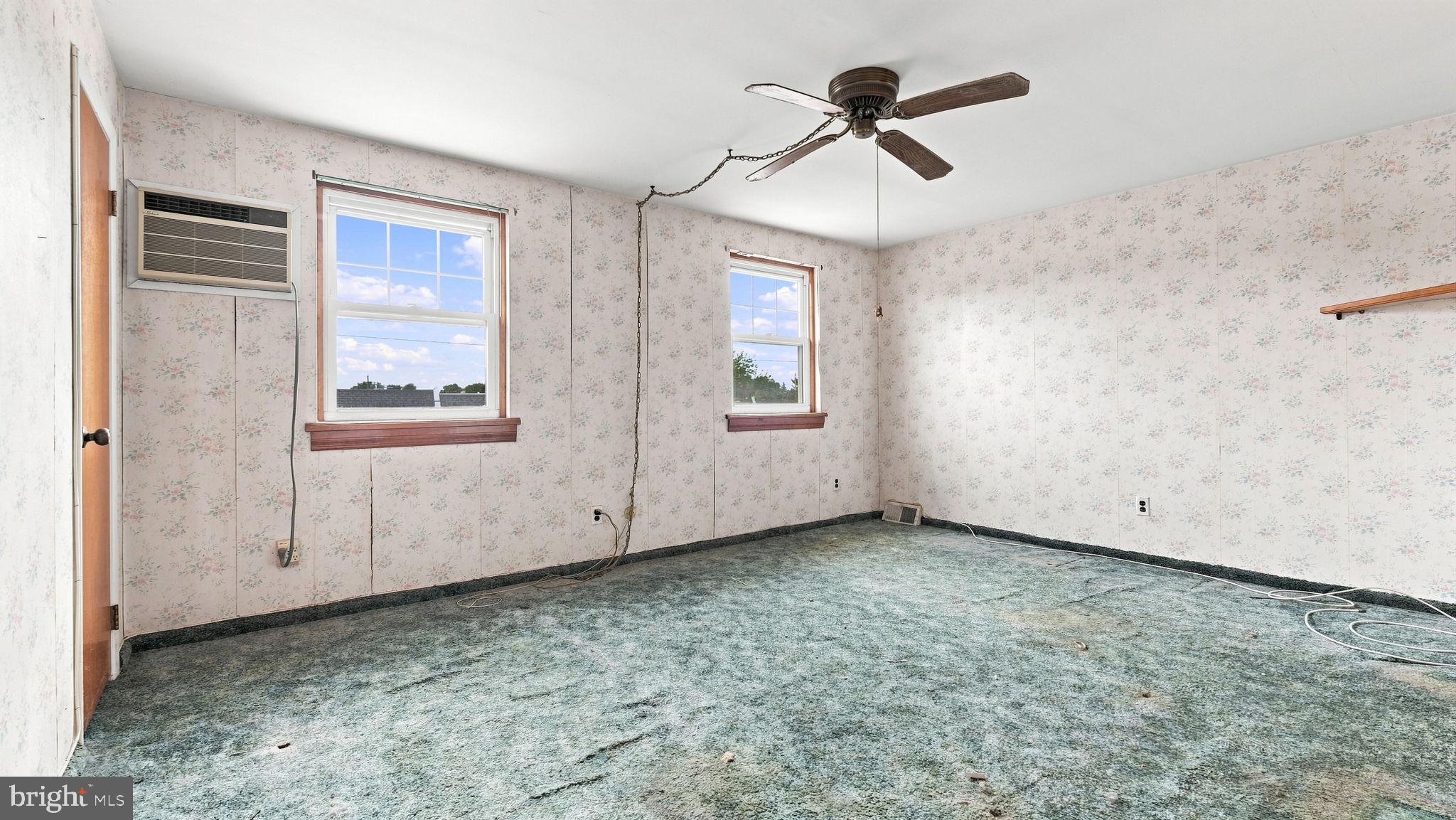 10228 West Keswick Road Philadelphia, PA 19114 - Photo 20 of 27 Gallery Image 20