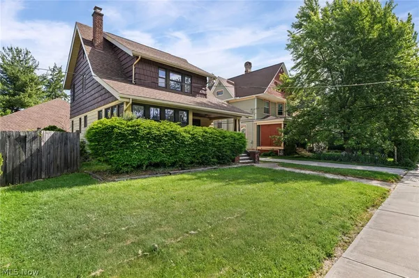 $489,900 | 15 East Grand Street, Berea, OH 44017