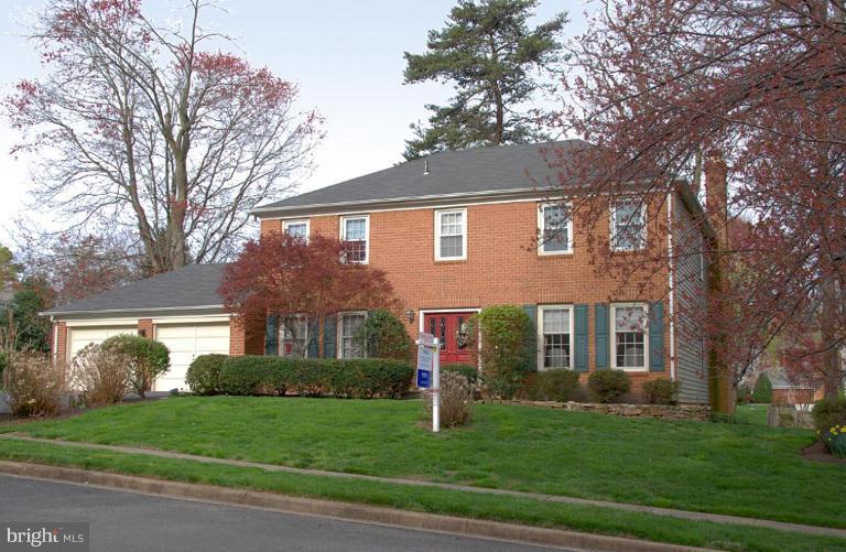 2526 Heathcliff Lane Reston, VA 20191 - Photo 1 of 27 ADAMS model in sought-after Fox Mill Woods!