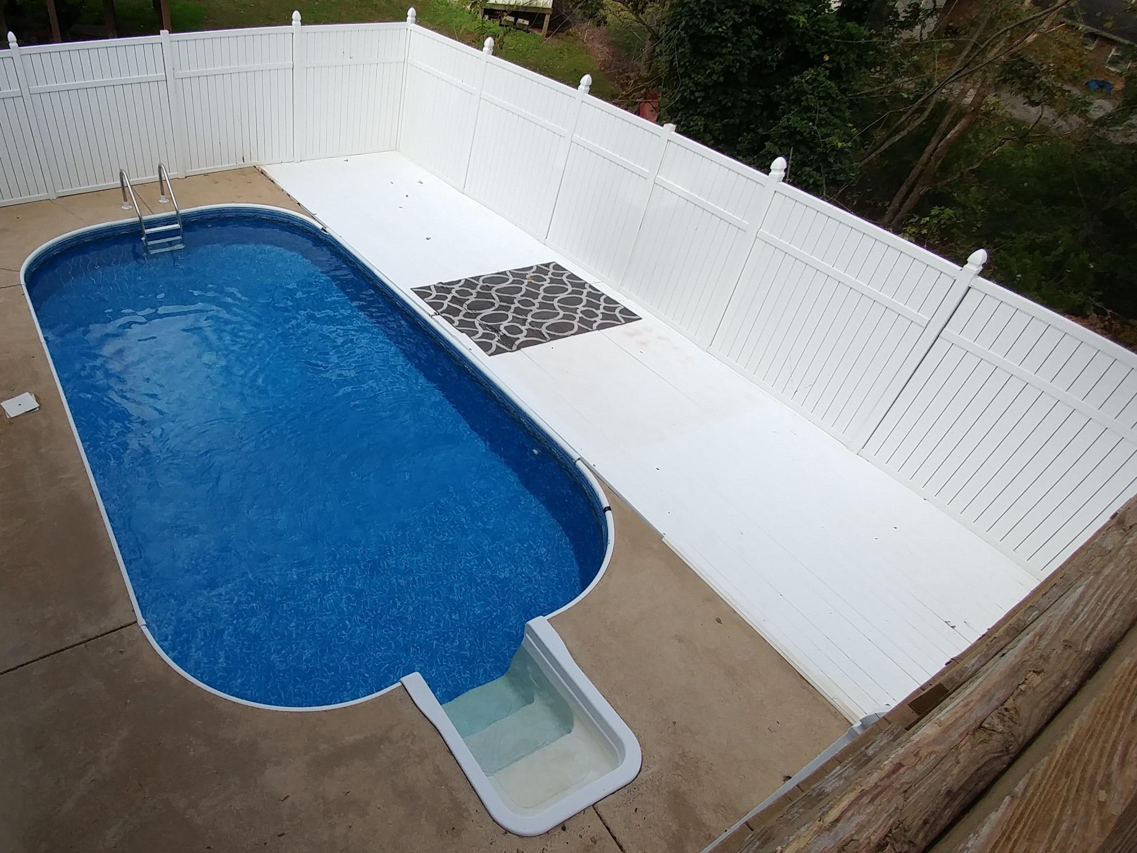 9517 Timberlog Drive Chattanooga, TN 37421 - Photo 17 of 19 Relax by your pool in warmer weather!