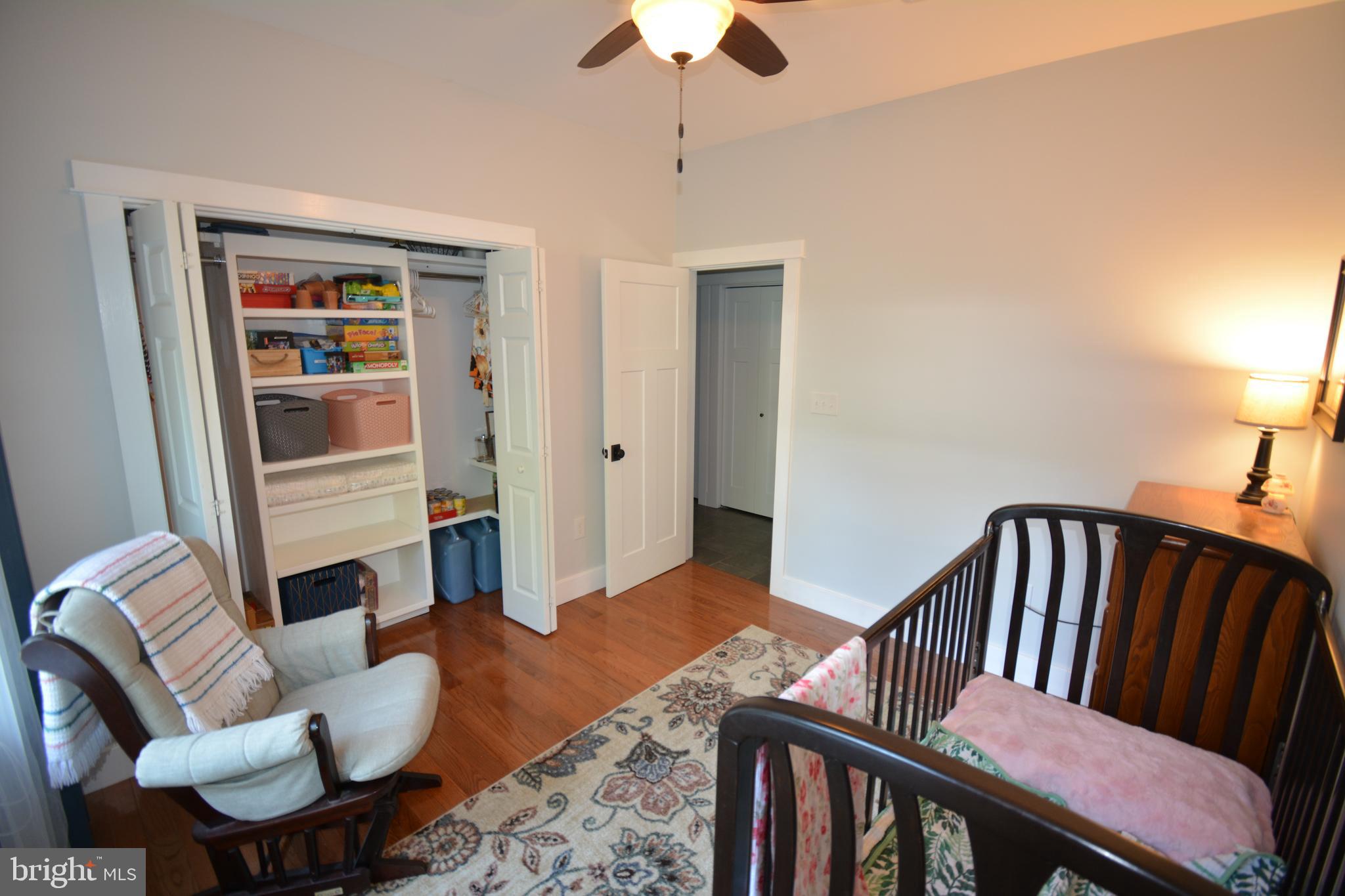 18618 Old Triangle Road Triangle, VA 22172 - Photo 16 of 34 Gallery Image 16