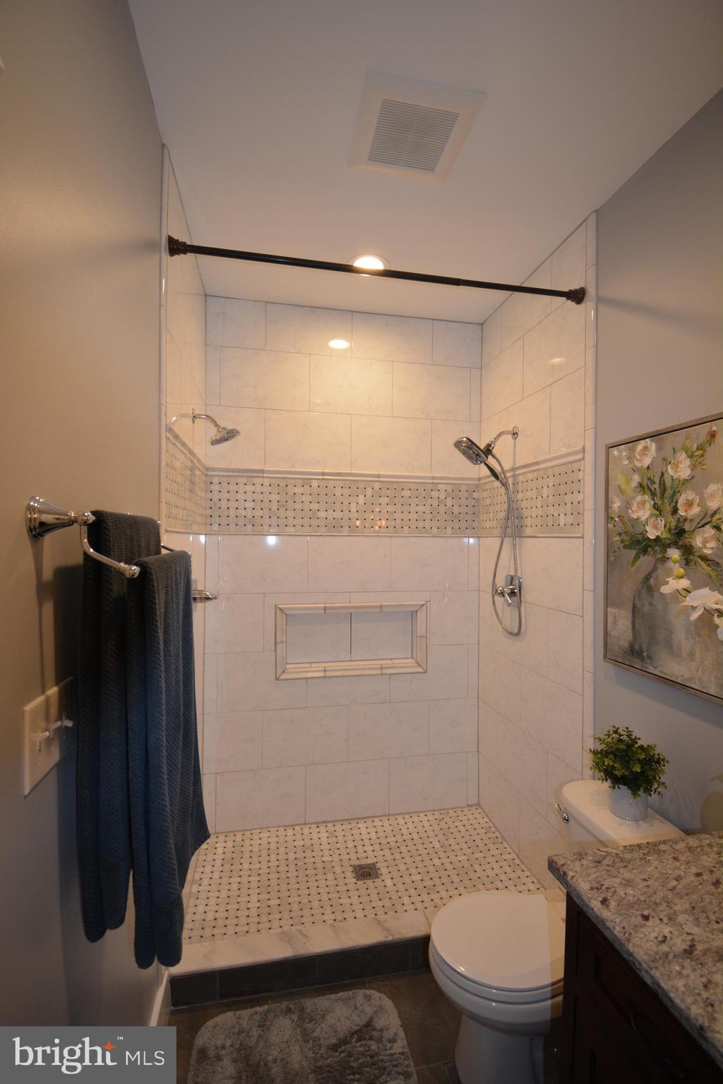 18618 Old Triangle Road Triangle, VA 22172 - Photo 22 of 34 Gallery Image 22