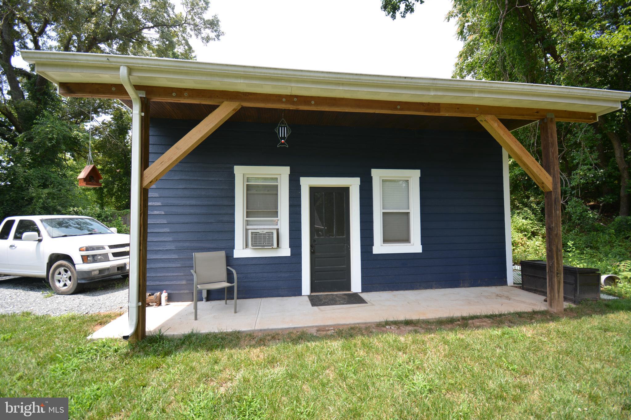 18618 Old Triangle Road Triangle, VA 22172 - Photo 29 of 34 Detached garage/shop