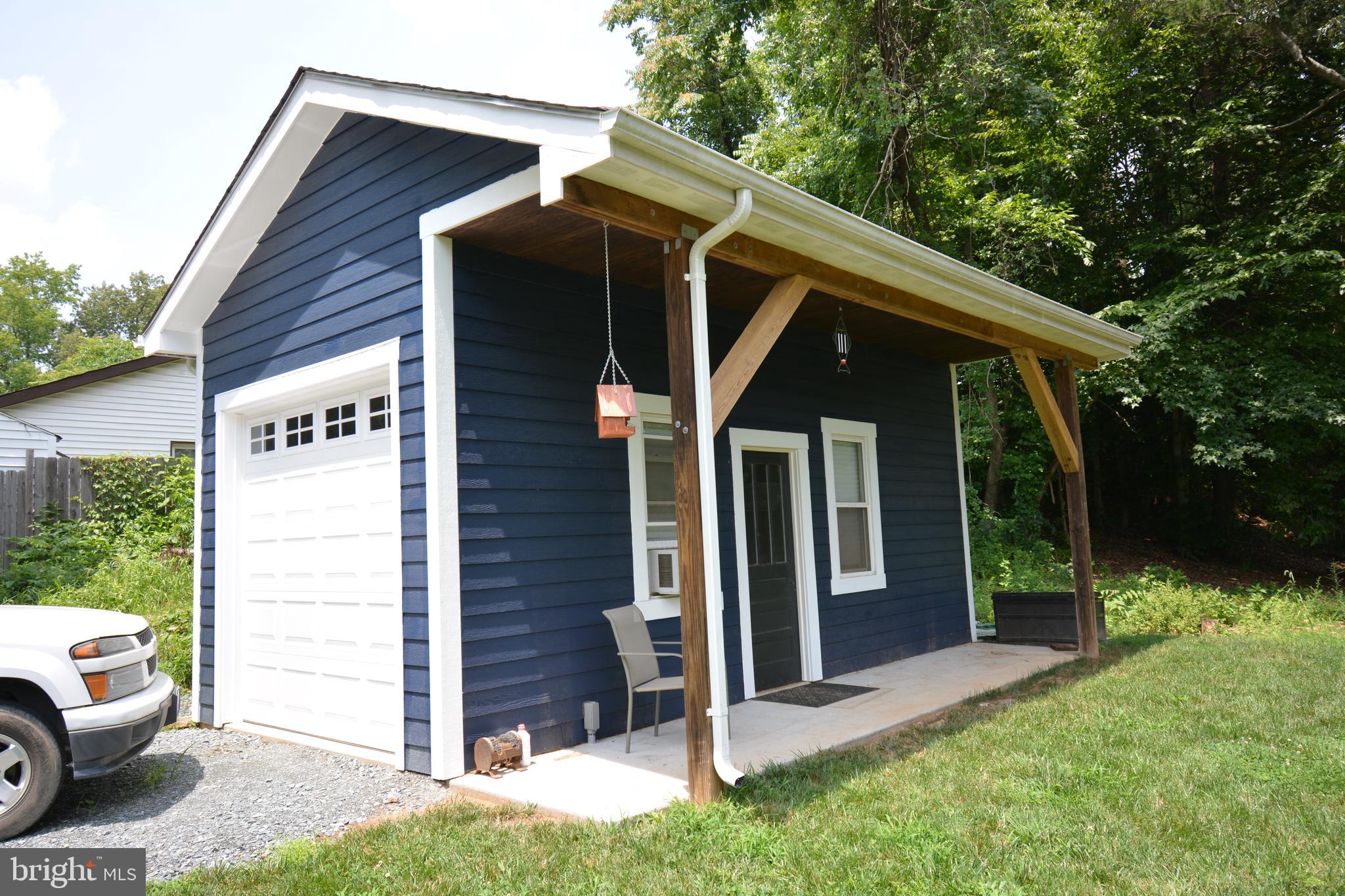18618 Old Triangle Road Triangle, VA 22172 - Photo 30 of 34 Detached garage/shop