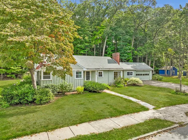 $1,350,000 | 38 East Quinobequin Road, Newton, MA 02468