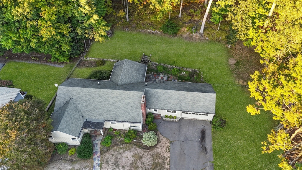 38 East Quinobequin Road Newton, MA 02468 - Photo 3 of 40