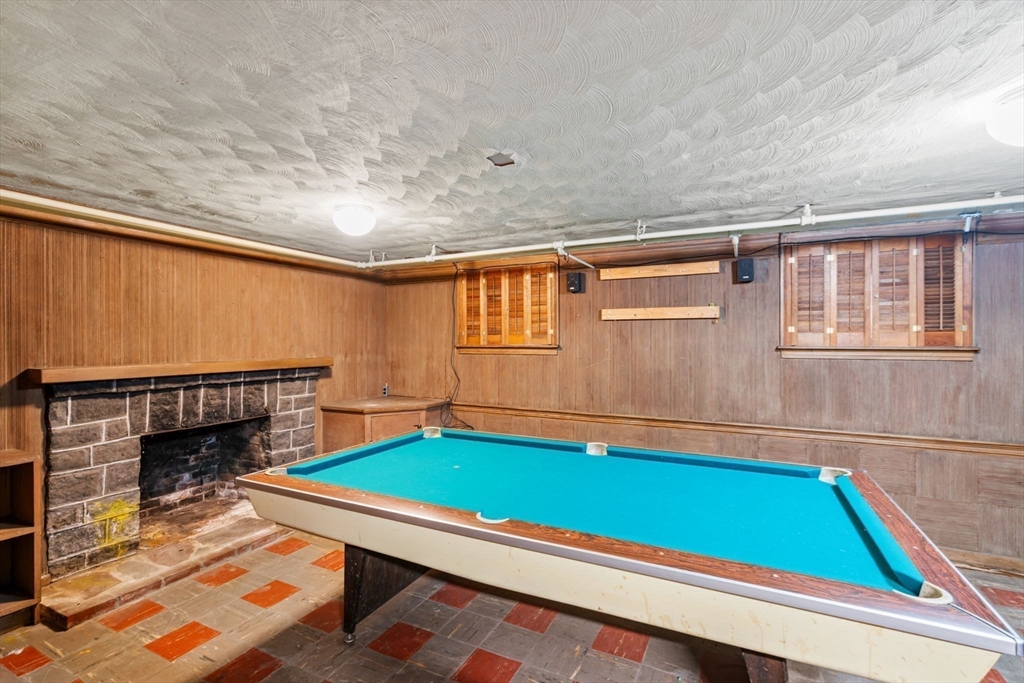 38 East Quinobequin Road Newton, MA 02468 - Photo 37 of 40