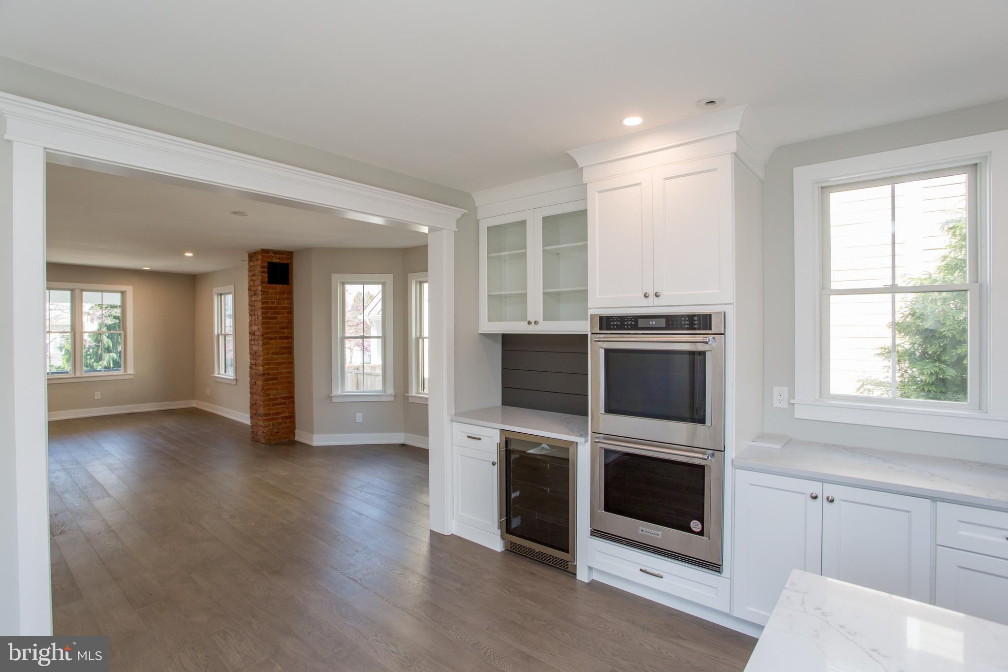 186 Decatur Street Doylestown, PA 18901 - Photo 24 of 53 Double Oven