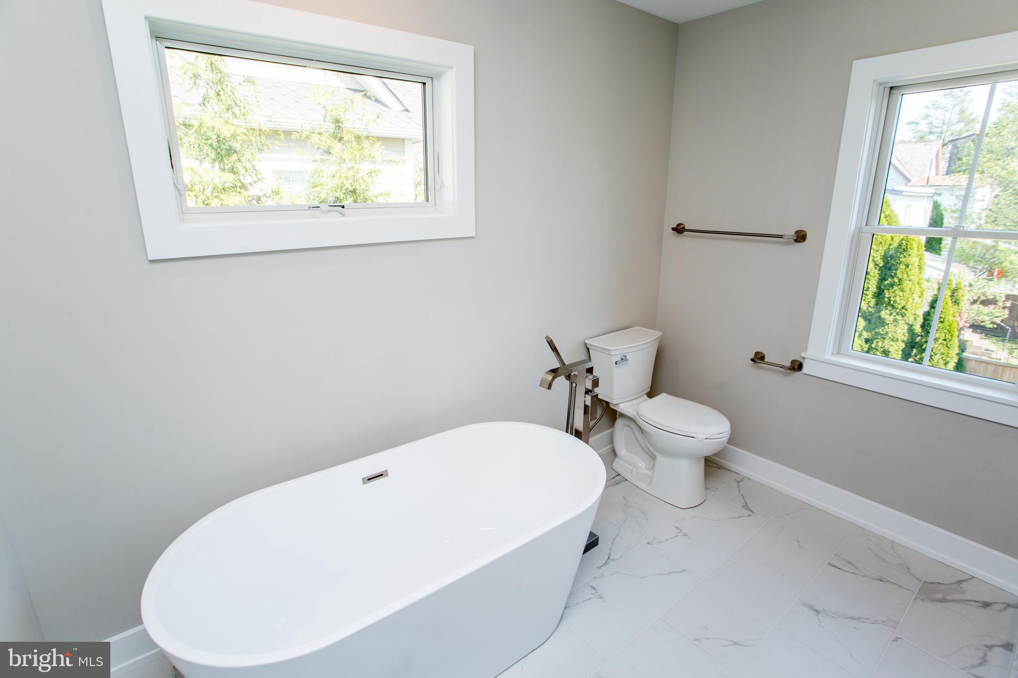 186 Decatur Street Doylestown, PA 18901 - Photo 35 of 53 Luxurious Soaking Tub