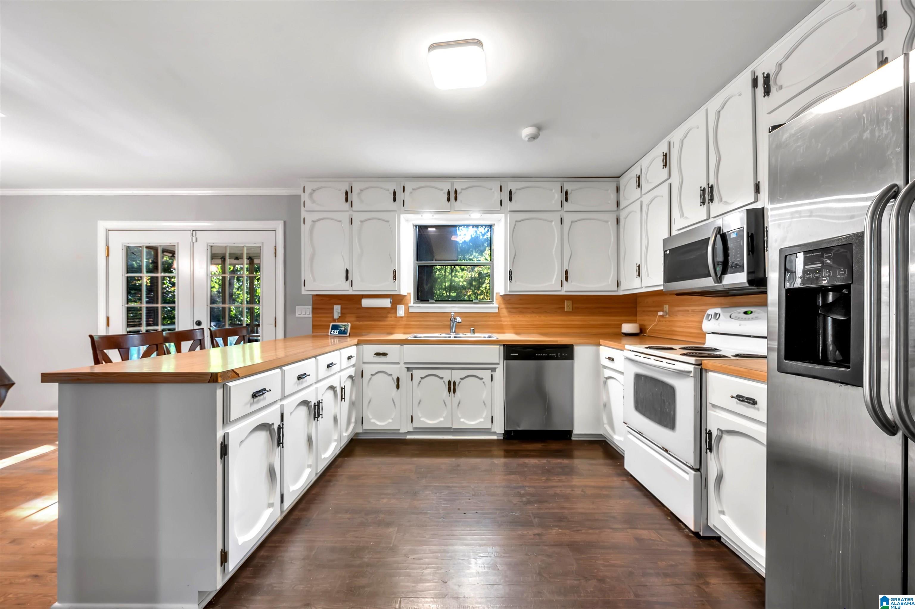 5769 Miles Spring Road Pinson, AL 35126 - Photo 5 of 47
