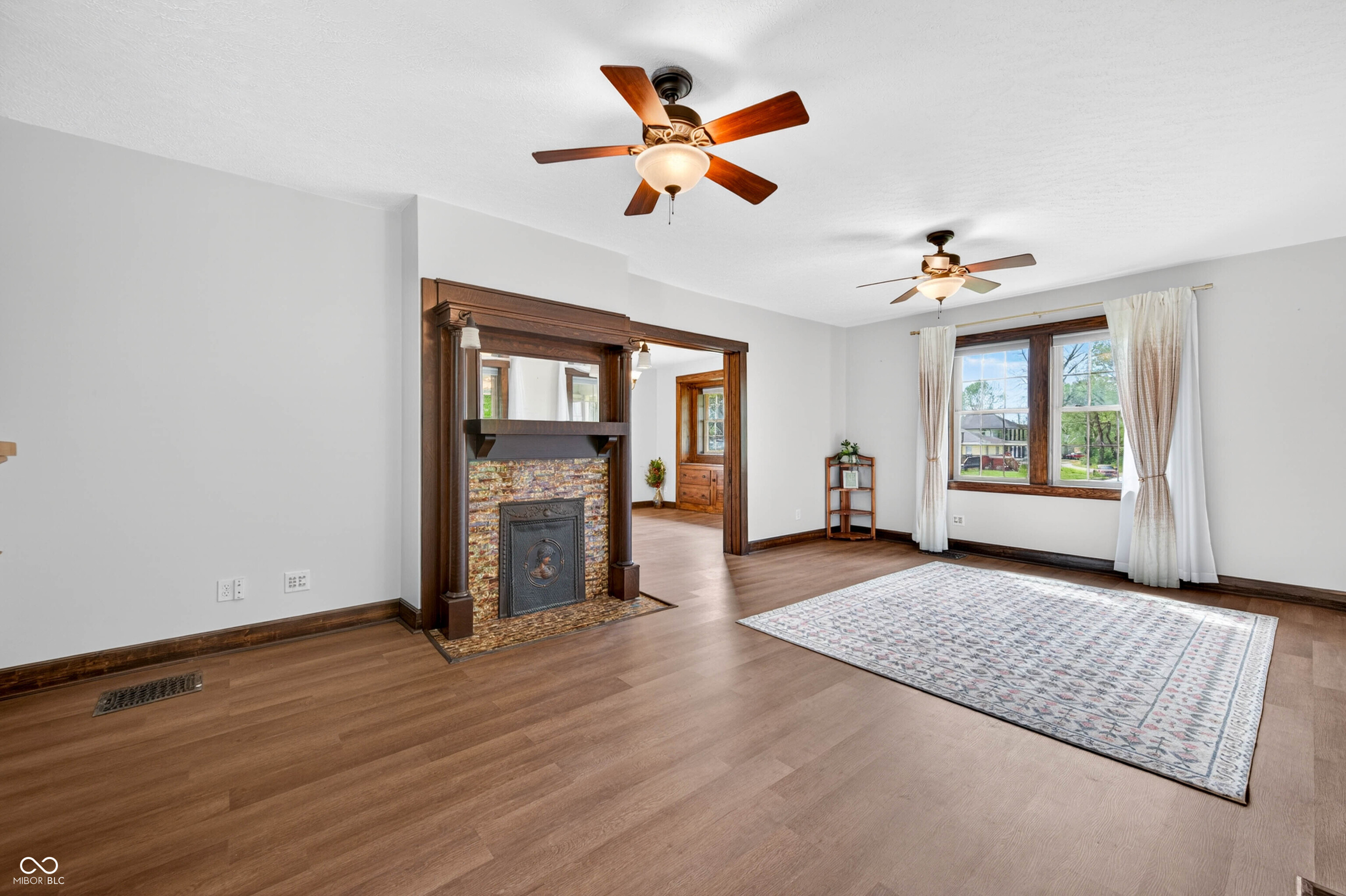 2115 Irwin Drive Columbus, IN 47201 - Photo 16 of 75