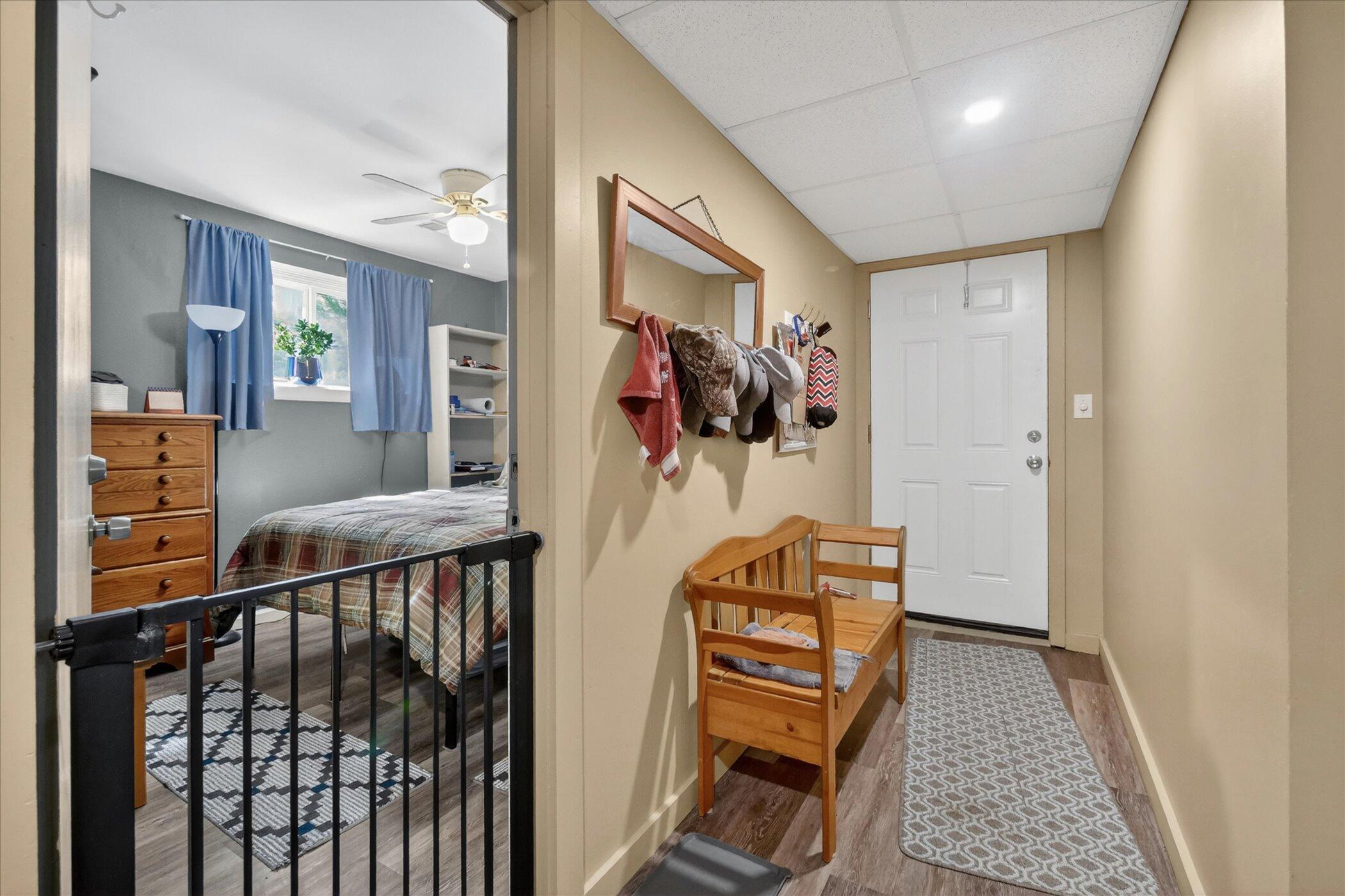 2717 Fishbeck Road Howell, MI 48843 - Photo 43 of 71 43-2717-Fishbeck-Rd-Howell-WindowStill