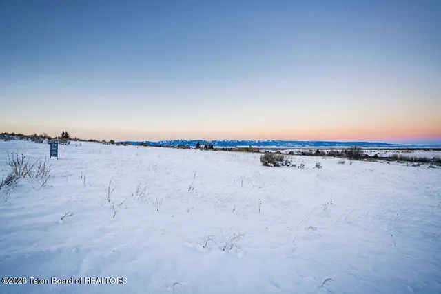 $650,000 | 150 Perimeter Drive, Alta, WY 83414