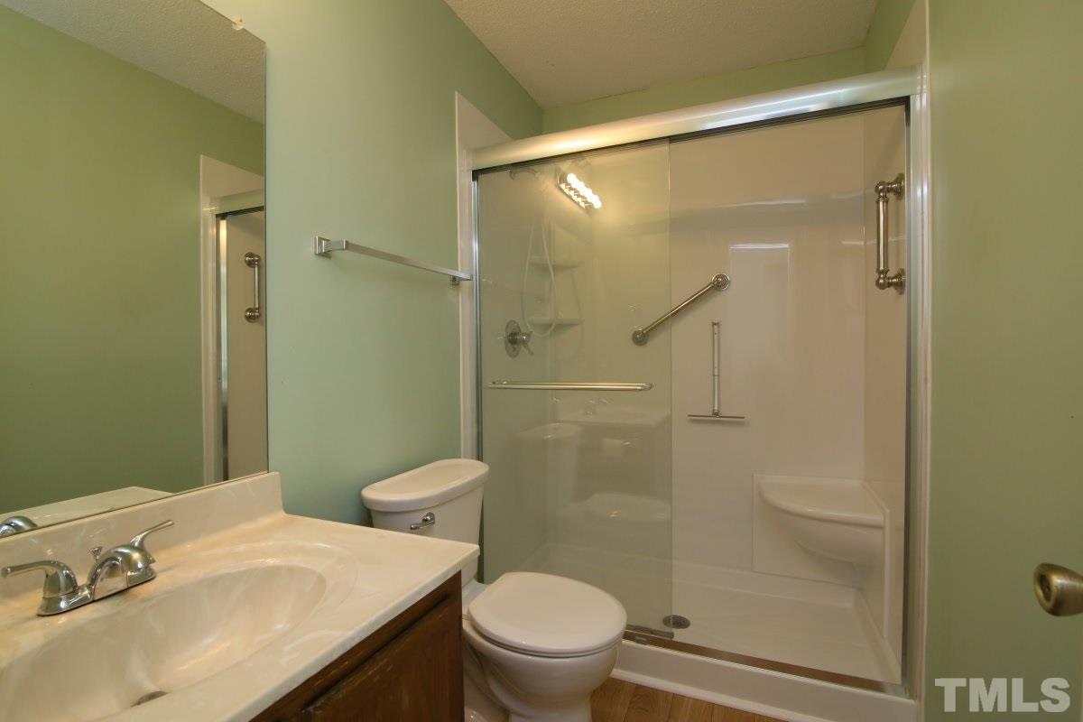 207 Bracken Court Raleigh, NC 27615 - Photo 14 of 25 Gallery Image 14