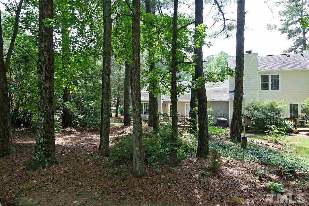 207 Bracken Court Raleigh, NC 27615 - Photo 17 of 25 Gallery Image 17