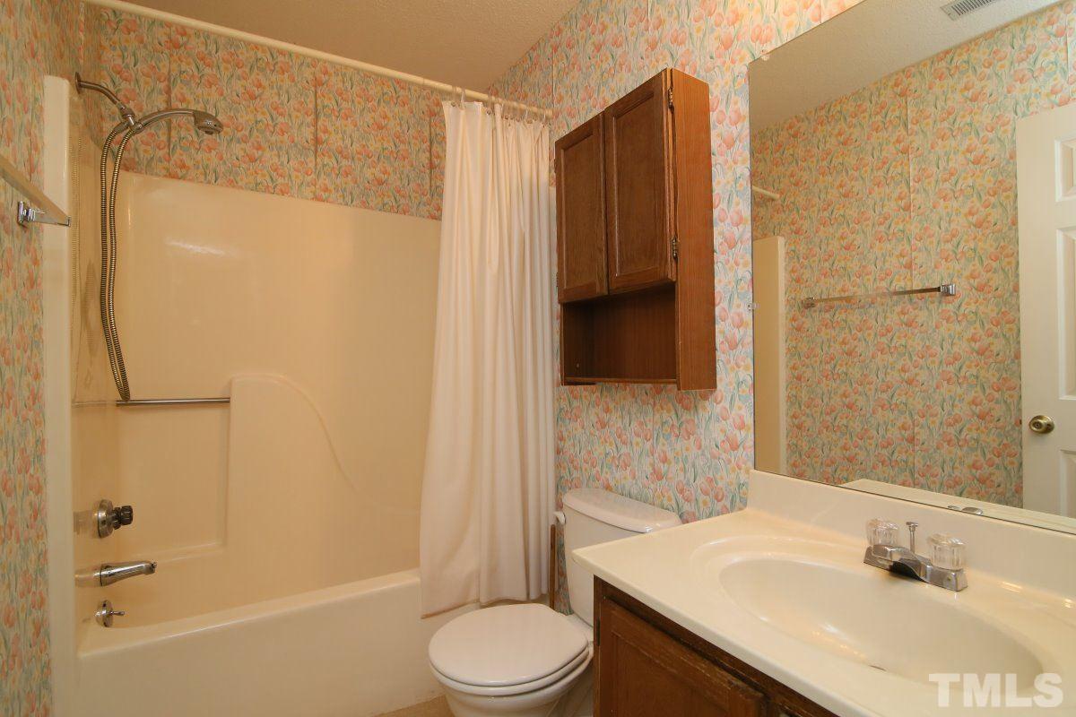 207 Bracken Court Raleigh, NC 27615 - Photo 21 of 25 Gallery Image 21