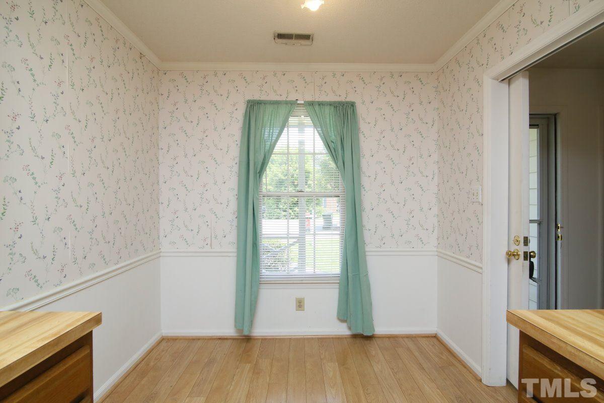 207 Bracken Court Raleigh, NC 27615 - Photo 8 of 25 Gallery Image 8