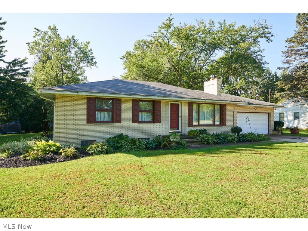 2696 Wadsworth Road Norton, OH 44203 - Photo 2 of 19 Gallery Image 2