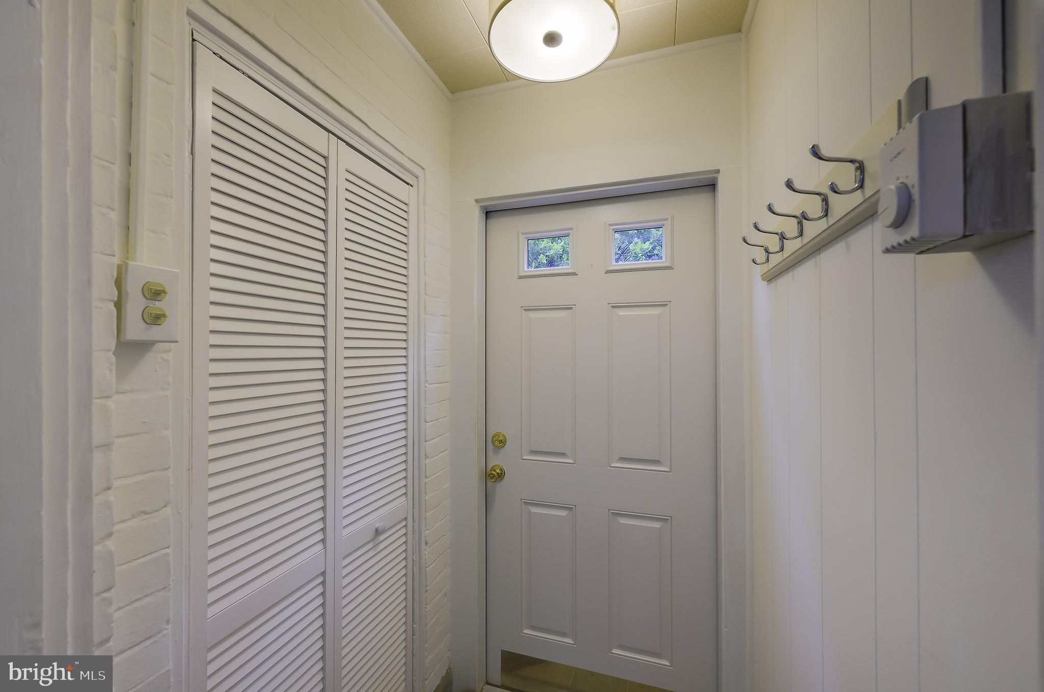 45 Ridge Road Greenbelt, MD 20770 - Photo 5 of 35