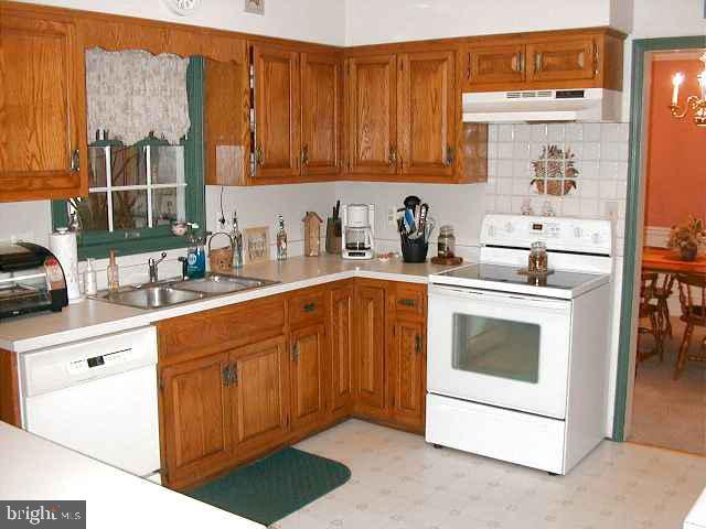 2414 Patton Road Harrisburg, PA 17112 - Photo 2 of 6 Gallery Image 2