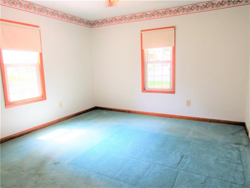 2724 Edna Street Lower Burrell, PA 15068 - Photo 11 of 25