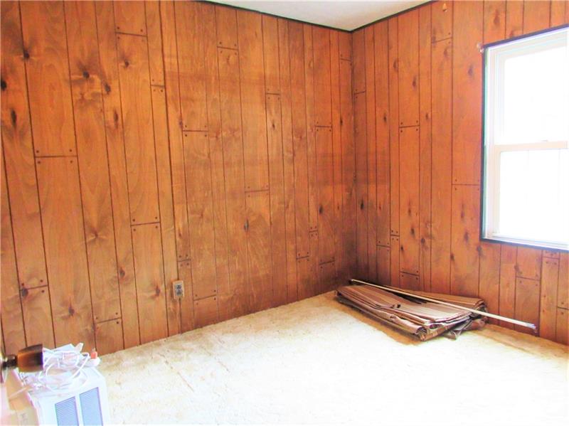 2724 Edna Street Lower Burrell, PA 15068 - Photo 17 of 25