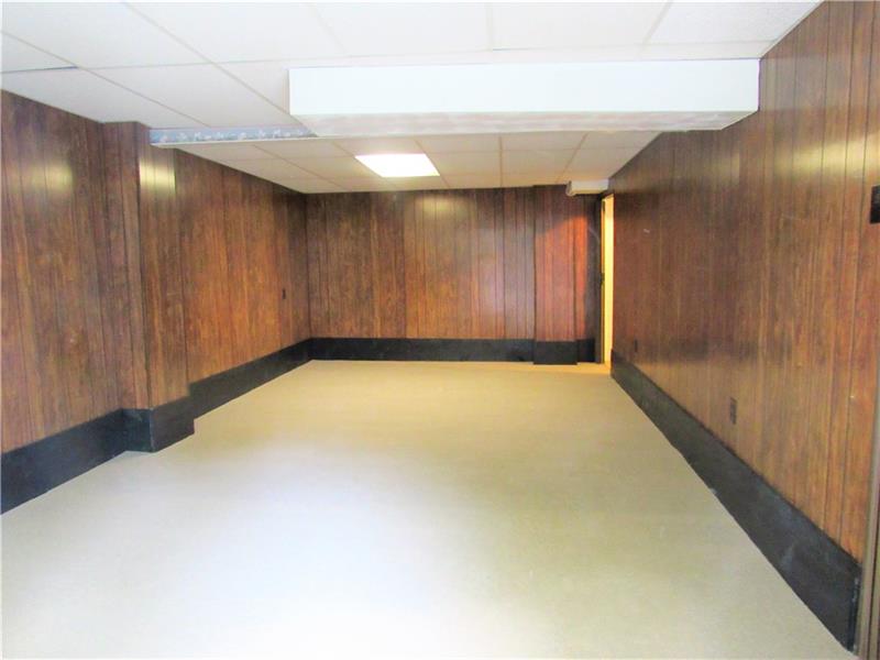 2724 Edna Street Lower Burrell, PA 15068 - Photo 19 of 25