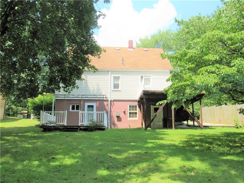 2724 Edna Street Lower Burrell, PA 15068 - Photo 4 of 25