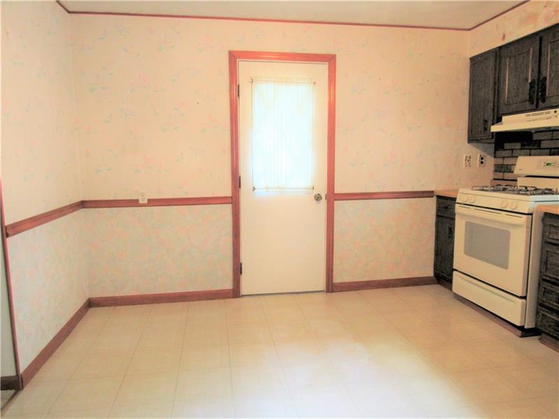 2724 Edna Street Lower Burrell, PA 15068 - Photo 10 of 25