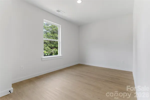 $439,000 | 107 Carpenter Street, Lincolnton, NC 28092
