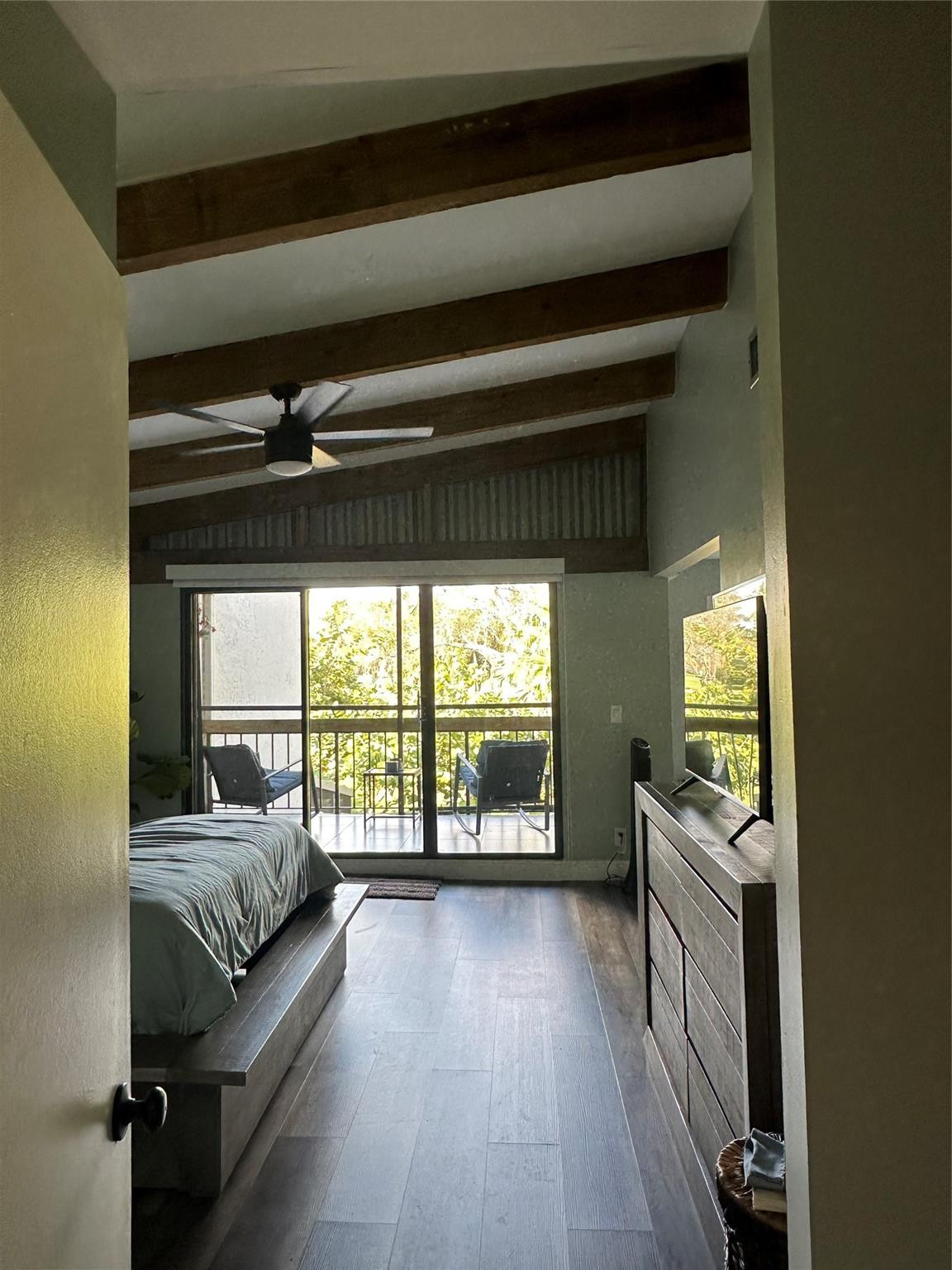 954 Mockingbird Lane, Unit 519 Plantation, FL 33324 - Photo 17 of 61 Huge Master with adjacent bonus room