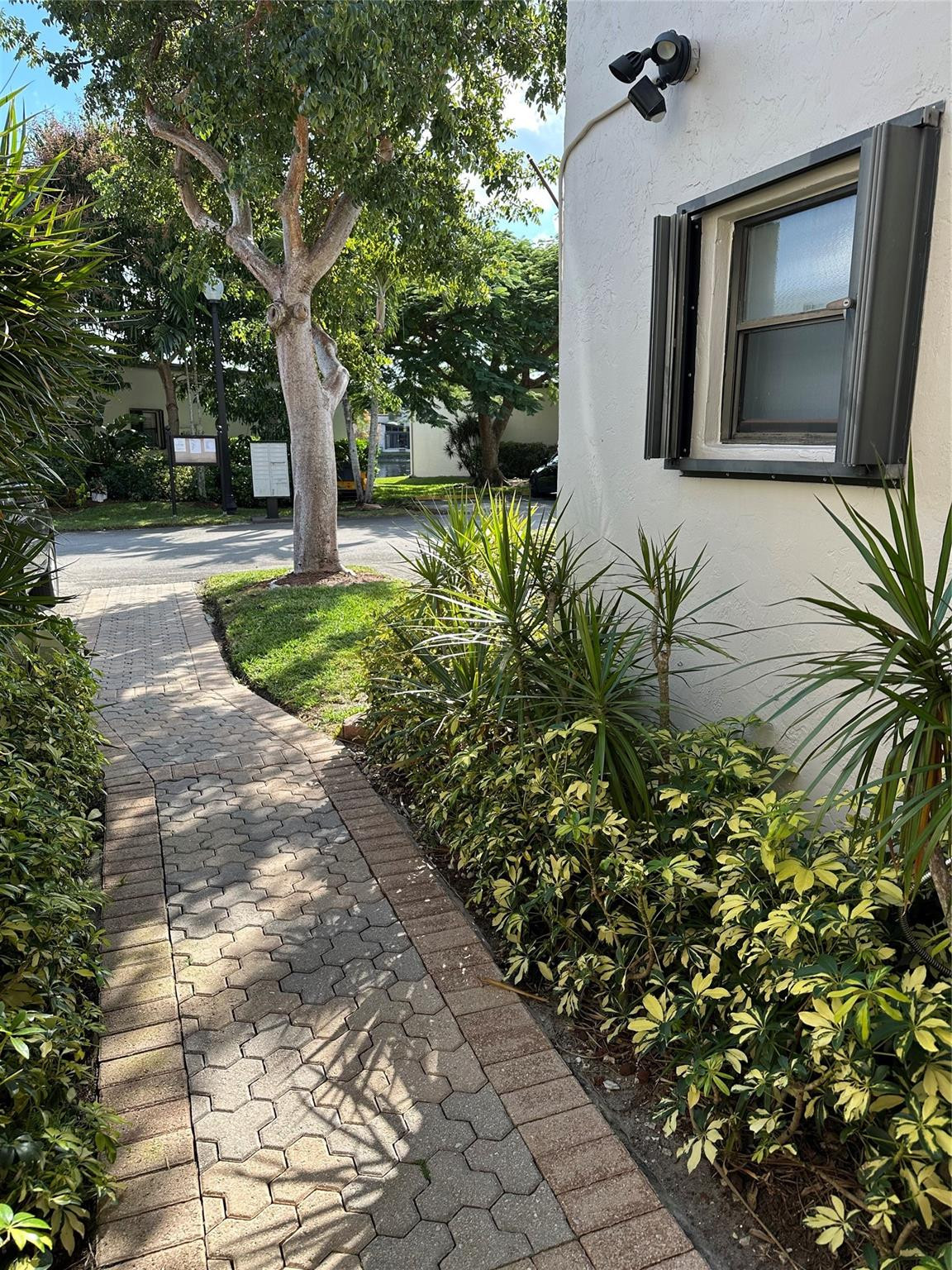 954 Mockingbird Lane, Unit 519 Plantation, FL 33324 - Photo 36 of 61 Photo 36