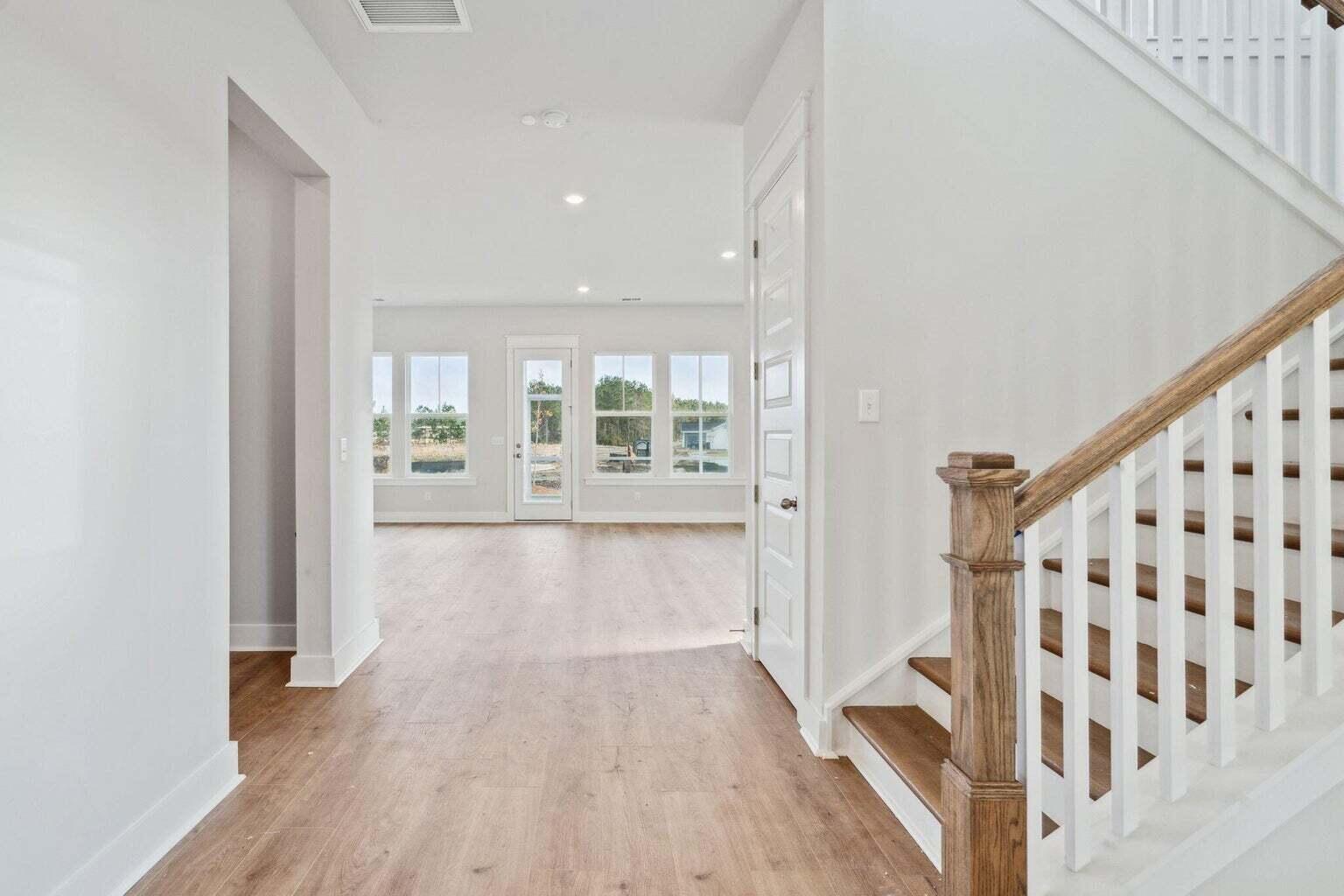 265 Denham Street Summerville, SC 29486 - Photo 2 of 10 Marshall Entrance