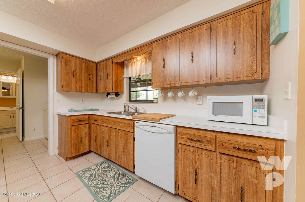 585 Ray Street Sebastian, FL 32958 - Photo 14 of 45 _3Z63579
