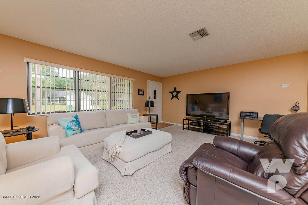 585 Ray Street Sebastian, FL 32958 - Photo 4 of 45 _3Z63526