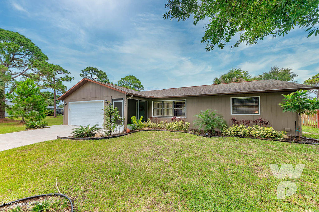 585 Ray Street Sebastian, FL 32958 - Photo 33 of 45 _3Z63624