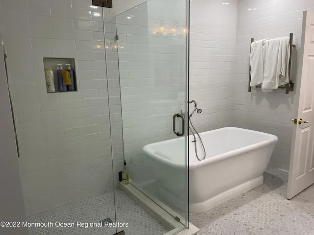 $3,300 | 11 Cooper Avenue, Unit 110, Long Branch, NJ 07740