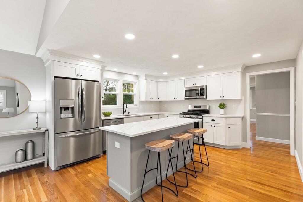 5 Danby Road Stoneham, MA 02180 - Photo 2 of 25