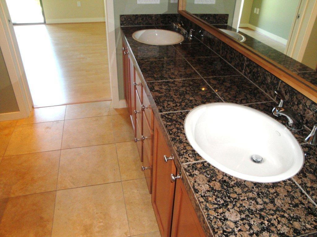 208 West Portland Street, Unit 260 Phoenix, AZ 85003 - Photo 13 of 28 Master bathroom sinks