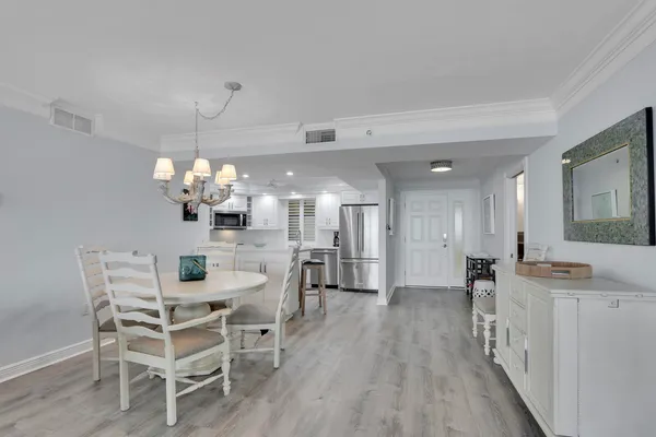 $1,350,000 | 200 South Beach Road, Unit 802, Tequesta, FL 33469