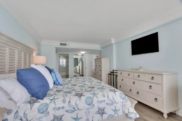 $1,350,000 | 200 South Beach Road, Unit 802, Tequesta, FL 33469