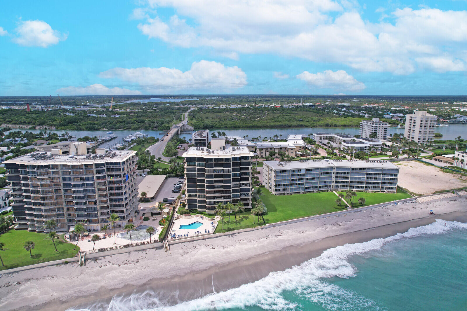 200 South Beach Road, Unit 802 Tequesta, FL 33469 - Photo 4 of 48 04_Aerial_4_mls
