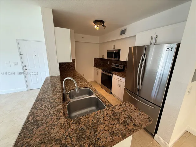 $2,100 | 15460 Southwest 284th Street, Unit 4102, Homestead, FL 33033
