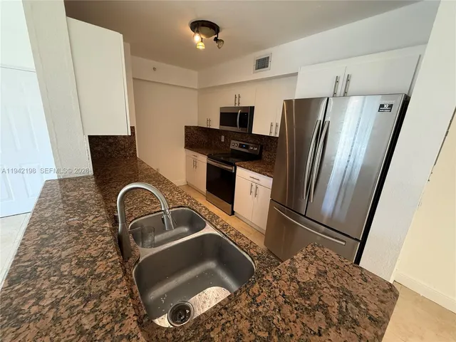 $2,100 | 15460 Southwest 284th Street, Unit 4102, Homestead, FL 33033