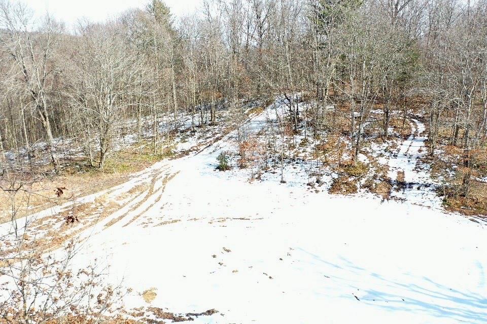314 Brethren Summit Road Farmington, PA 15437 - Photo 8 of 18