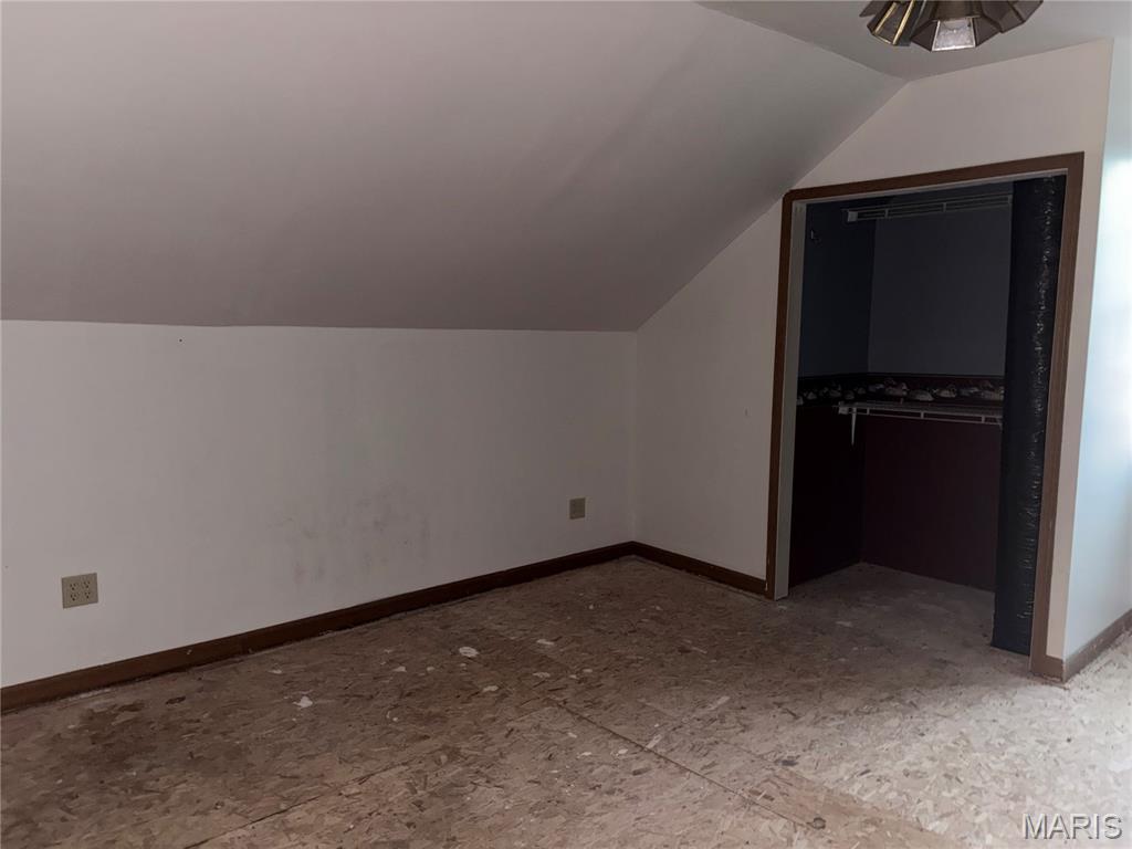 7447 Angell Road Gerald, MO 63037 - Photo 13 of 18